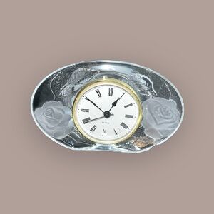 Glass Quartz Clock